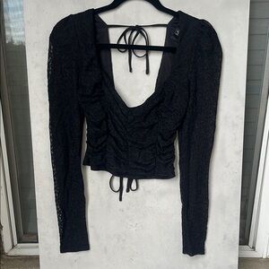 Lulu's Black Ruched Backless Blouse - Size M 🖤 Witchy & Romantic